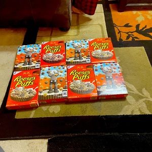 Kaws reeses Boxes